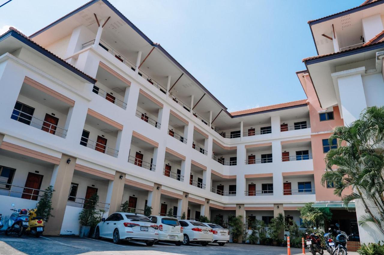 Jj Palace เจเจ พาเลซ Ban Si Than Exterior photo